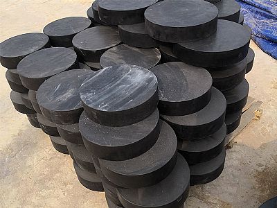文山市板式橡胶支座由若干层橡胶片与薄钢板经加压硫化